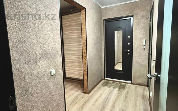 1-комнатная квартира · 36 м² · 3/5 этаж, Абая за 175 000 ₸ в Петропавловске — фото 2
