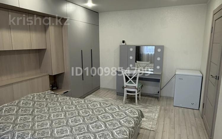 2-комнатная квартира · 62 м² · 2/7 этаж, Сатпаева 50/1 за 40 млн ₸ в Усть-Каменогорске — фото 2