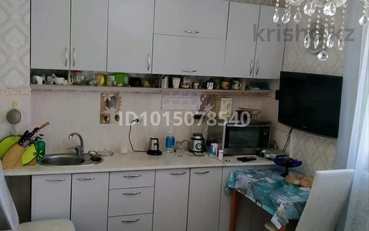1-бөлмелі пәтер · 43 м² · 9/9 қабат, Жетісу-3 ш/а. 2, бағасы: 28.5 млн ₸ в Алматы, Ауэзовский р-н — фото 2