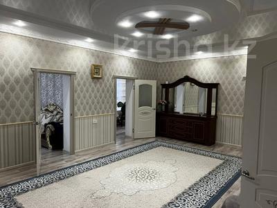 Отдельный дом • 5 комнат • 260.4 м² • 5.5 сот., Мясоедова за 62 млн 〒 в Актобе, мкр Москва