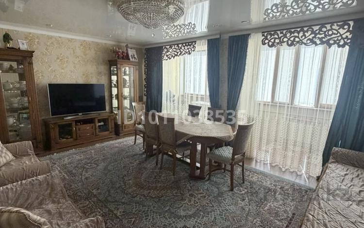 3-бөлмелі пәтер · 90 м² · 4/5 қабат, улица Бекена Жамакаева 42 — Садик Бахыт, бағасы: 51 млн ₸ в Семее, Красный Кордон — фото 2