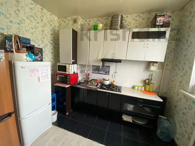2-бөлмелі пәтер · 60 м² · 4/4 қабат, Нұрсая ш/а. 9 — спорт школа, бағасы: 16.5 млн ₸ в Атырау, мкр Нурсая
