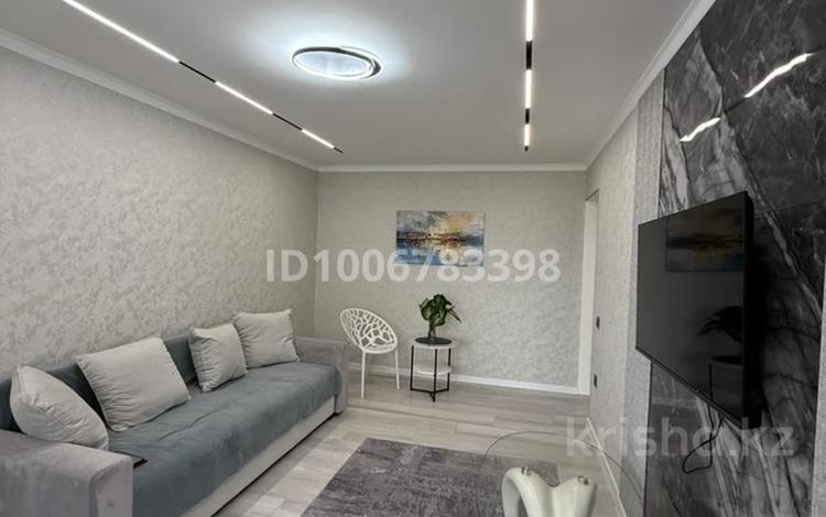2-комнатная квартира · 68 м² · 3/5 этаж, Туркестанская 2/6 — Момыш Улы, Plaza за 18 000 ₸ в Шымкенте — фото 2