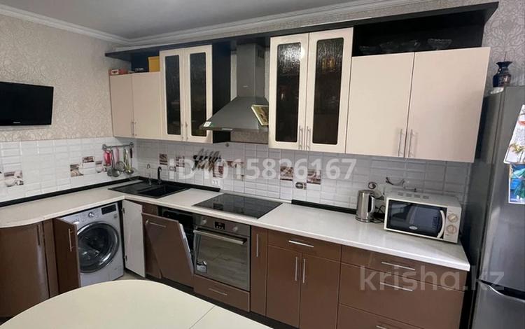 1-бөлмелі пәтер · 50 м² · 4/5 қабат, Абая 7 /1 7/1 — Абая, бағасы: 9.5 млн ₸ в Сатпаев — фото 2