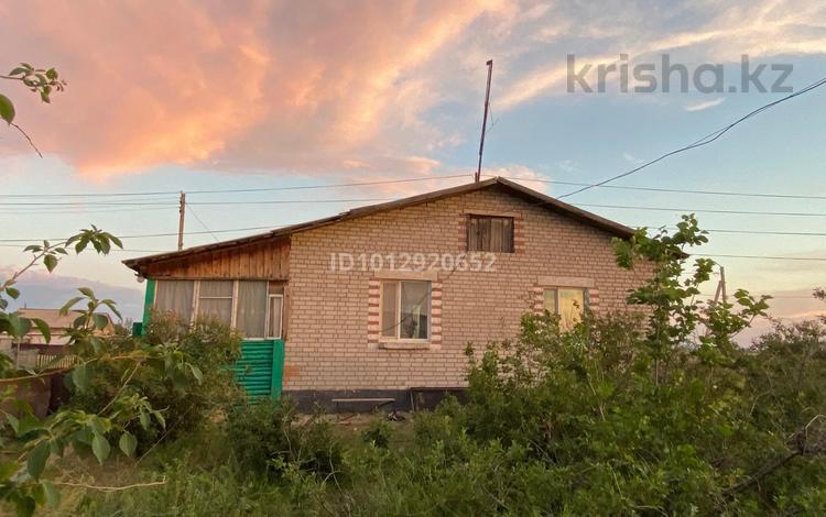 Отдельный дом · 3 комнаты · 79 м² · 15 сот., Ахметова 59 за 8.5 млн ₸ в Семее — фото 2