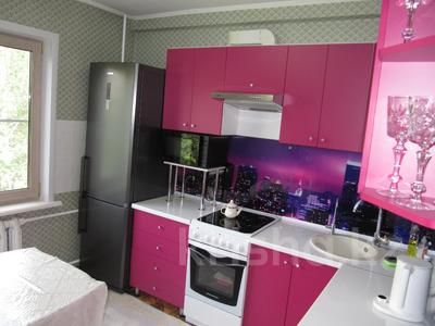 4-бөлмелі пәтер · 86 м² · 4/5 қабат, проспект Каныша Сатпаева 58 — КШТ, бағасы: 37 млн ₸ в Усть-Каменогорске