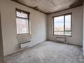 3-комнатная квартира · 88.3 м² · 10/17 этаж, мкр Юго-Восток, Республики 23/2 за 38 млн ₸ в Караганде, Казыбек би р-н — фото 2