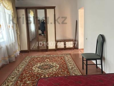 Часть дома · 1 комната · 26 м², Артема 11 — Казыбекби- Ташкентская за 50 000 〒 в Таразе