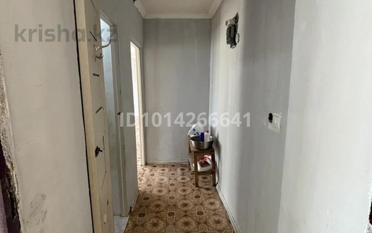 2-бөлмелі пәтер · 70 м² · 2/2 қабат, Ст.Ералиево 3, бағасы: 2.1 млн ₸ в Курыке — фото 2