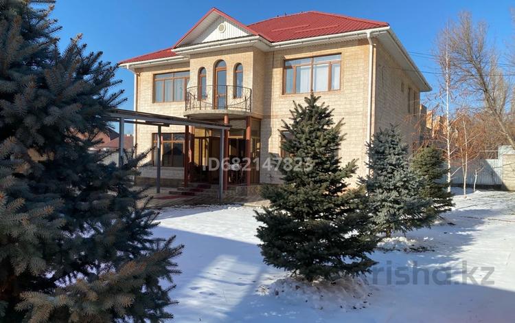 Отдельный дом · 8 комнат · 284 м² · 7 сот., 1 пер Смоленская 9 — Комратова-Ташкентская за 120 млн ₸ в Таразе — фото 2
