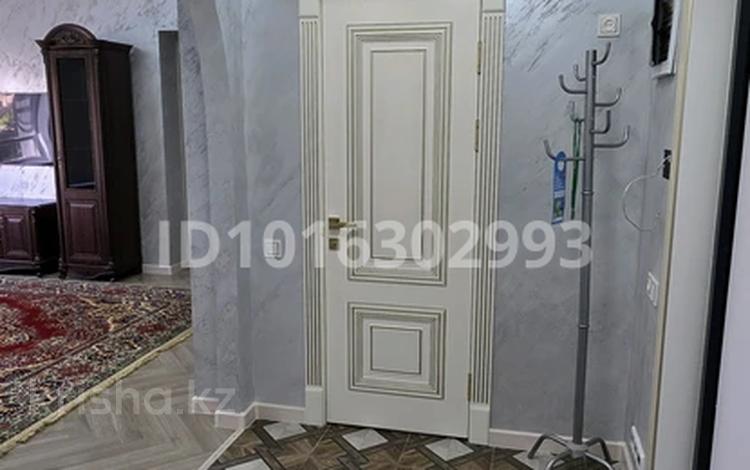 2-бөлмелі пәтер · 78 м² · 3/12 қабат, мкр. Нурсат 4, бағасы: 55 млн ₸ в Шымкенте, Каратауский р-н — фото 2