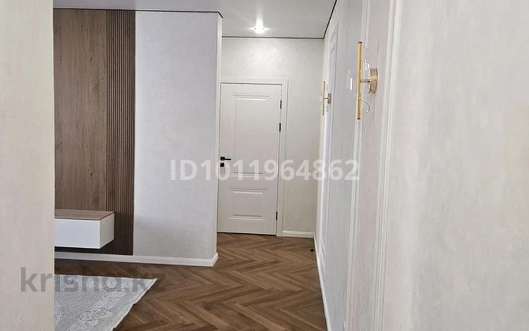 2-бөлмелі пәтер · 53 м² · 4/6 қабат, Мкр. Гажайып 32, бағасы: 43.8 млн ₸ в Алматы, Алатауский р-н — фото 2