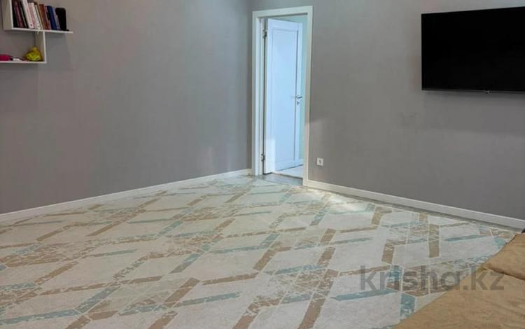 2-комнатная квартира · 78 м² · 4/9 этаж, Туран 89/3 за 44 млн ₸ в Астане, Нура р-н — фото 2