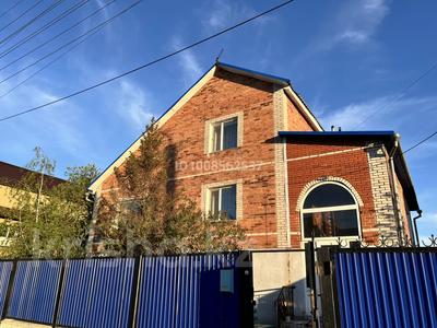 Отдельный дом · 7 комнат · 232 м² · 12 сот., Алматинская 32 — Хасеновский рынок, старая Мечеть, парк Борцам за Революцию за 60 млн 〒 в Кокшетау