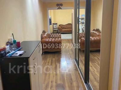 Продажа квартир в Мангистауской обл.: 4-комнатная квартира · 105 м² · 3/5 этаж, 15-й мкр 50 за 28.5 млн 〒 4-комнатная квартира · 105 м² · 3/5 этаж, 15-й мкр 50 за 28.5 млн 〒 в Актау
