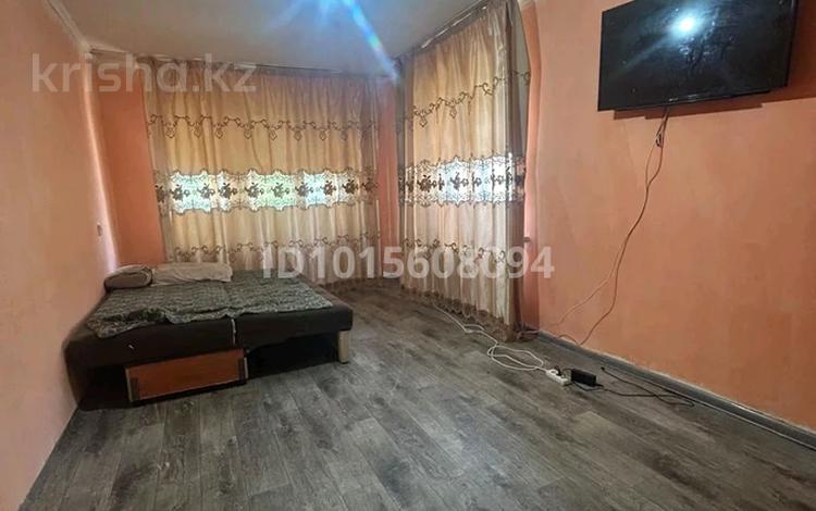 2-комнатная квартира · 45 м² · 3/5 этаж, Казахстан 80 — Центр, кабанбай батыра за 160 000 ₸ в Усть-Каменогорске — фото 2