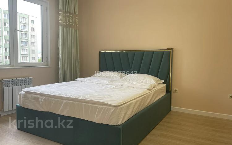 2-бөлмелі пәтер, 65 м², 4/9 қабат тәулік бойы, мкр Аккент, Ақкент, бағасы: 18 000 〒 в Алматы, Алатауский р-н — фото 9