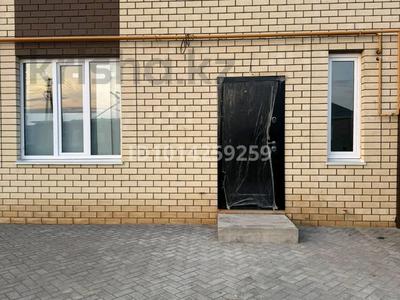 Отдельный дом · 4 комнаты · 140 м² · 2 сот., мкр Жулдыз, Отырар 12 — Жазира за 36 млн ₸ в Уральске
