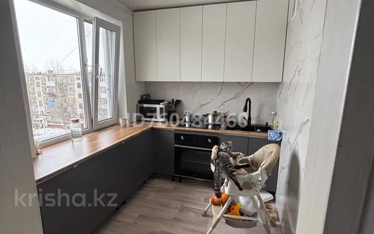 2-комнатная квартира · 48 м² · 5/5 этаж, Строителей 28 за 9.5 млн ₸ в Аксу — фото 2