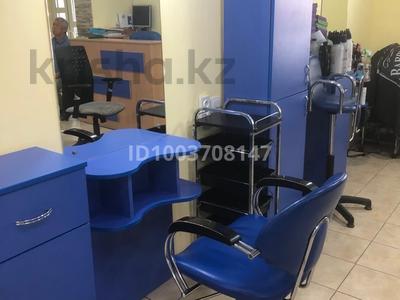Салоны красоты · 80 м² за 50 000 〒 в Атырау, мкр Центральный