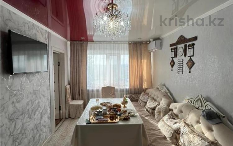 4-комнатная квартира · 61 м² · 5/5 этаж, Майкудук, 15й микрорайон за 13.5 млн ₸ в Караганде, Алихана Бокейханова р-н — фото 2