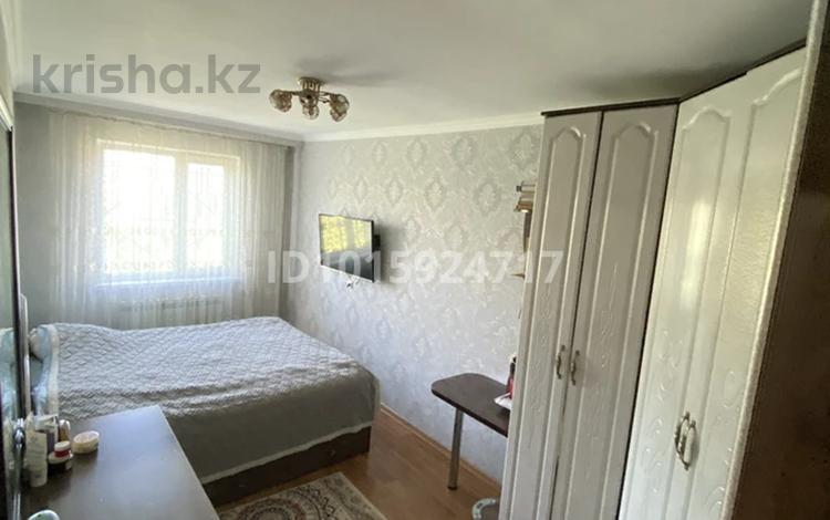 4-бөлмелі пәтер · 75 м² · 4/5 қабат, 8-шағынаудан 24 — Аскарова 24, бағасы: 32 млн ₸ в Шымкенте, Туран р-н — фото 2