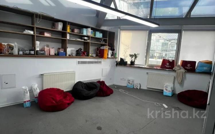 Офисы · 235 м² за 305 млн ₸ в Алматы, Бостандыкский р-н — фото 2