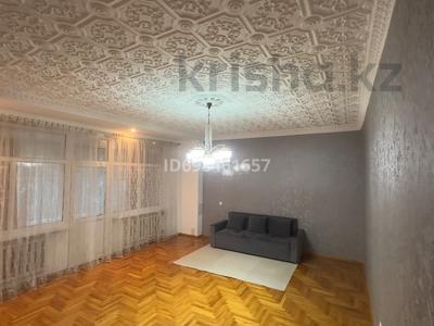 3-комнатная квартира, 80 м², 1/4 этаж помесячно, Жамбыла 36 за 450 000 〒 в Алматы, Медеуский р-н