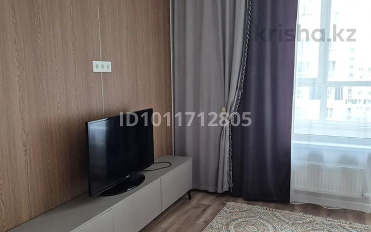2-комнатная квартира · 42 м² · 8/12 этаж, Казыбек би 3 за 250 000 ₸ в Астане, Нура р-н — фото 2