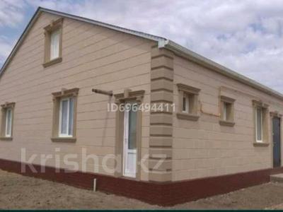 Отдельный дом · 4 комнаты · 144 м² · 7 сот., мкр Береке, Аксарай 2а за 35 млн 〒 в Атырау