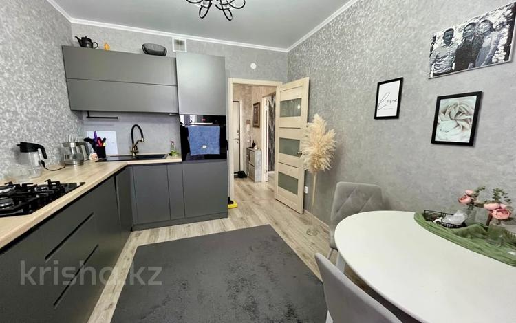 2-бөлмелі пәтер · 59.8 м² · 7/9 қабат, Микрорайон Береке 60, бағасы: 31 млн ₸ в Костанае — фото 2
