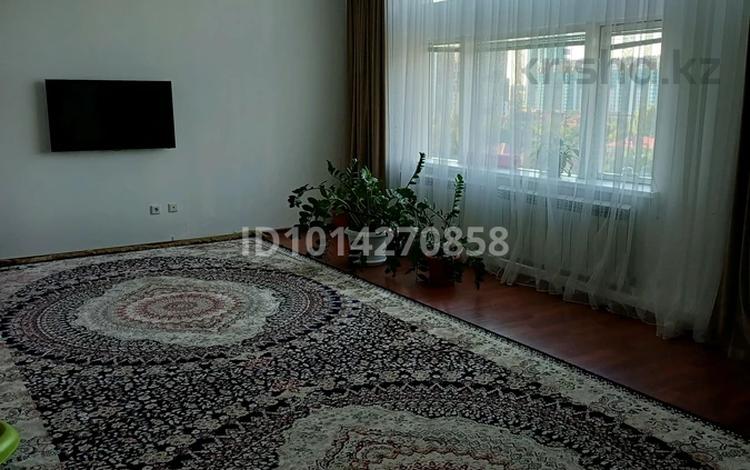 4-комнатная квартира · 164 м² · 6/20 этаж, Динмухаммед Кунаев 12 за 700 000 ₸ в Астане, Есильский р-н — фото 2