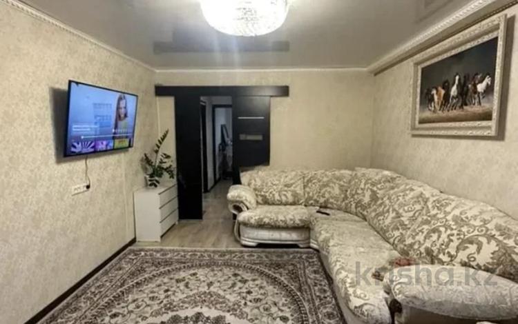 3-комнатная квартира, 64 м², 5/5 этаж, Геринга 8