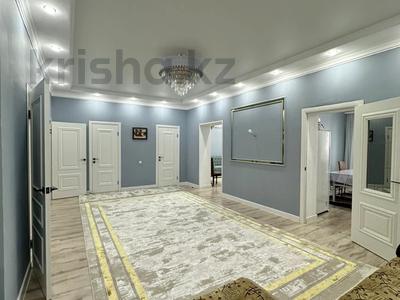 3-комнатная квартира, 130 м², 2/5 этаж, мкр. Алтын орда 2А за 40 млн 〒 в Актобе, мкр. Алтын орда