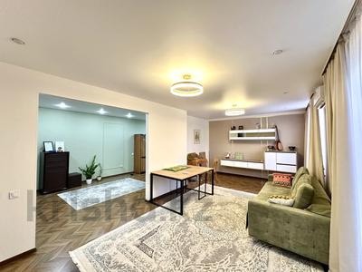 4-комнатная квартира · 135 м² · 3/9 этаж, Достык 12/1 — Видовая квартира с видом на Байтерек, Abu Dhabi plaza за ~ 70 млн ₸ в Астане, Есильский р-н