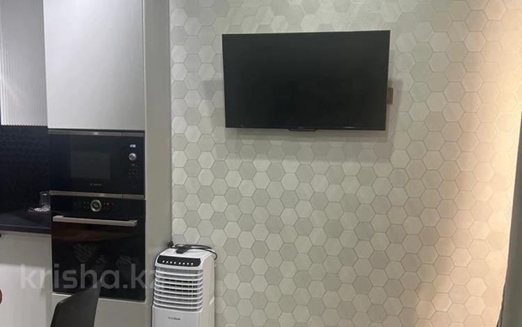 1-комнатная квартира · 40 м² · 3/3 этаж, Мкр Курамыс 78 за 250 000 ₸ в Алматы, Наурызбайский р-н — фото 2