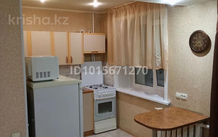 1-бөлмелі пәтер · 32 м² · 3/4 қабат, Конституции 49 — Гор.парк, кукольный театр, бағасы: 175 000 ₸ в Петропавловске — фото 6