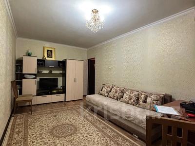 2-бөлмелі пәтер · 43 м² · 1/4 қабат, мкр №1 33 — СРОЧНАЯ ПРОДАЖА, бағасы: 26 млн ₸ в Алматы, Ауэзовский р-н