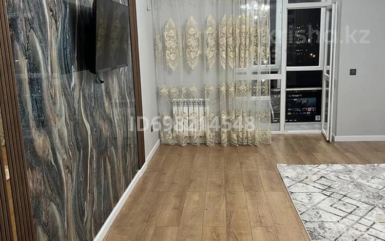 1-комнатная квартира · 43.2 м² · 5/9 этаж, Нажимеденов 44А за 240 000 ₸ в Астане, Алматы р-н — фото 2