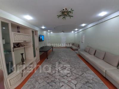 Жеке үй · 8 бөлме · 350 м² · 6 жүзд., Кондратьева 108, бағасы: 35 млн ₸ в Таразе