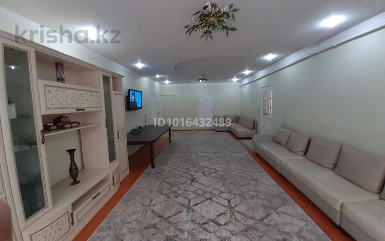 Жеке үй · 8 бөлме · 350 м² · 6 жүзд., Кондратьева 108, бағасы: 35 млн ₸ в Таразе — фото 2