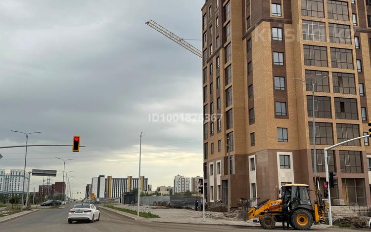 3-комнатная квартира · 93.5 м² · 9/10 этаж, Ш.Аитматова. угл. Коргалжно Е 429 — Конфорд класса за 53.5 млн ₸ в Астане, Есильский р-н — фото 26
