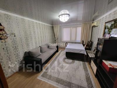 3-комнатная квартира, 60.9 м², 3/10 этаж, камзина 364 — камзина ладожская за 26 млн 〒 в Павлодаре
