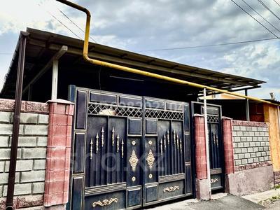 Отдельный дом · 5 комнат · 200 м² · 5 сот., мкр Тастак-2, Шакарима 69 — Пересечение улицы Тлендиева за 2 млн 〒 в Алматы, Алмалинский р-н