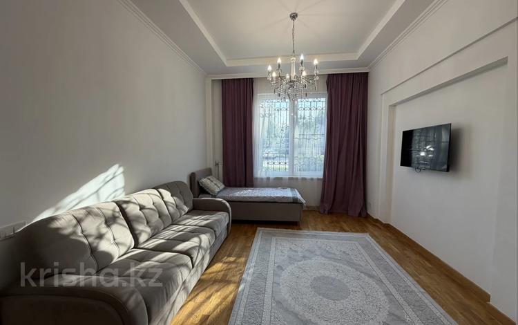 2-комнатная квартира · 70 м² · 1/3 этаж, мкр Мирас 157 за 500 000 ₸ в Алматы, Бостандыкский р-н — фото 6