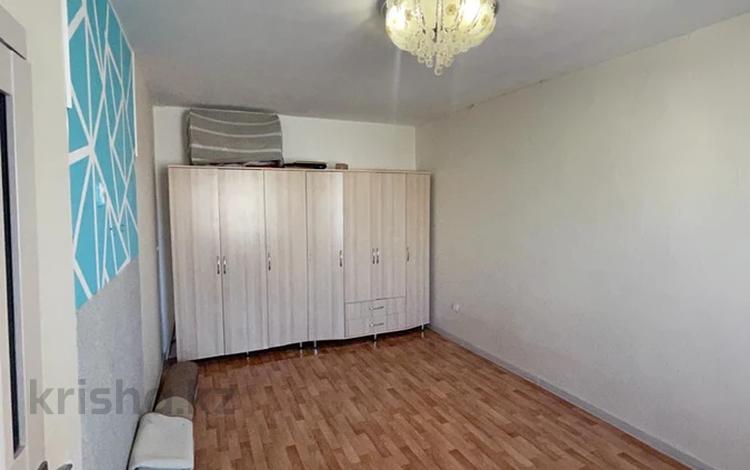 1-комнатная квартира, 40 м², 2/6 этаж, 32Б мкр 8