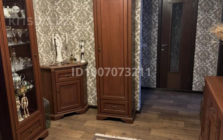 3-комнатная квартира · 64.7 м² · 9/9 этаж, мкр Юго-Восток, Мкр Степной 4 15 за 23 млн ₸ в Караганде, Казыбек би р-н — фото 3