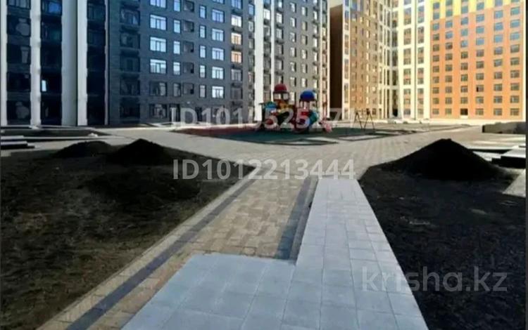 2-комнатная квартира · 64.7 м² · 5/12 этаж, Курмангазы строение 116 за 32.5 млн ₸ в Атырау, мкр Авангард-2 — фото 2