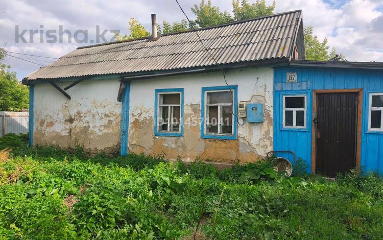 Отдельный дом · 2 комнаты · 45 м² · 6.5 сот., Аблайхана 197 за 4 млн ₸ в Акколе — фото 2