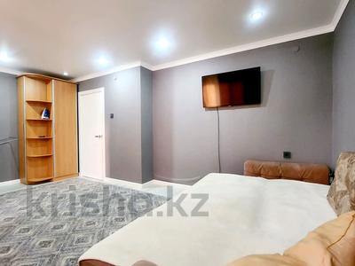 2-бөлмелі пәтер · 62 м² · 2/9 қабат, мкр Кунаева 61 — Площадь призидента, бағасы: 14 000 〒 в Уральске